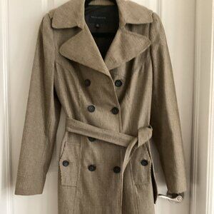 Banana Republic Brown Trench Coat (M)
